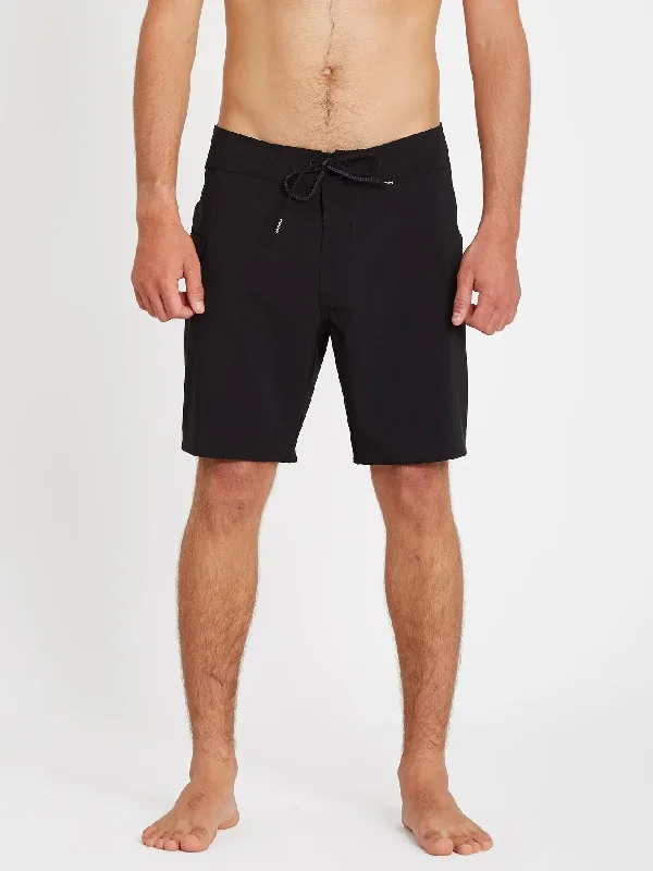 Lido Solid Mod 18" Boardshort - BLACK