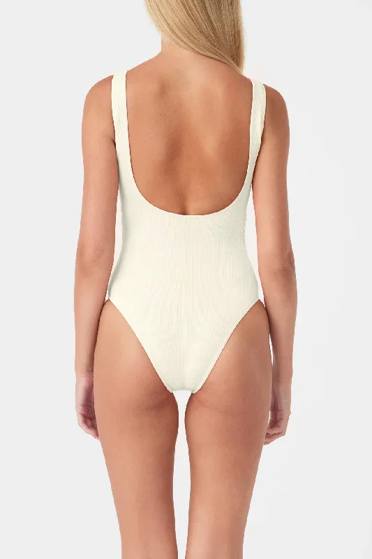 signature-scooped-back-one-piece-coconut